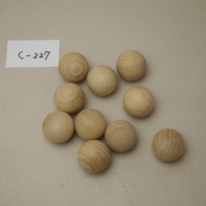 画像: 〈c-227〉ブナ木球・約29mm(10個)【在庫限り】